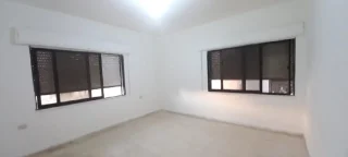 شقه للايجار في خلدا