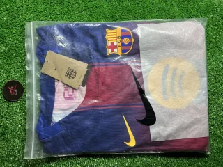 ⁨	⁨	تيشيرت  برشلونة 25/26 نسخة اللاعبين الاصلية 🔴🔵 6