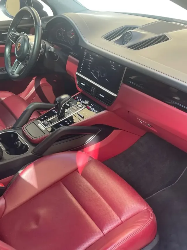 مركز وائل حداد لصيانة وخدمة المركبات الالمانية audi Porsche Volkswagen 4