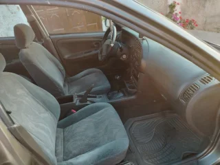 ميتسوبيشي لانسر موديل 2000 6