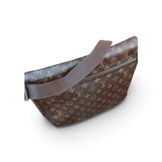 Louis Vuitton Authentic 6