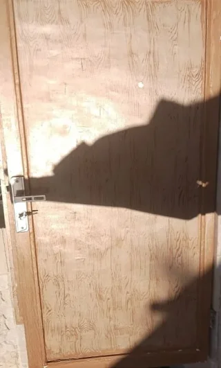 🚪 أبواب خشبية للبيع – السعر على كيفك! 4