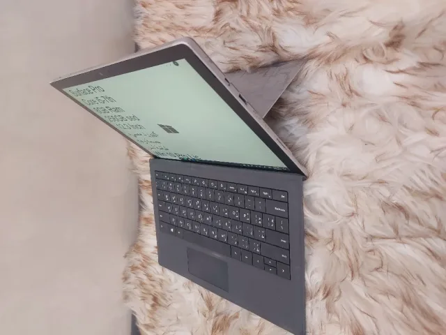 Laptop Support CENTER 15