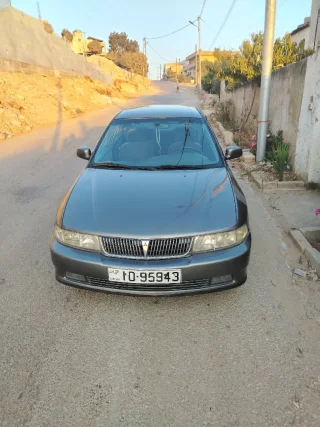 ميتسوبيشي لانسر موديل 2000 5