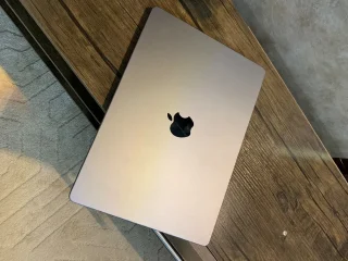 MacBook M1 Pro للبيع المستعجل 2