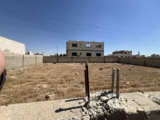ارض بمنطقة البيضة للبيع 3