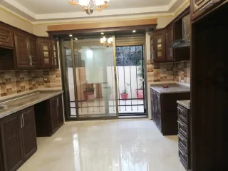 شقه للبيع