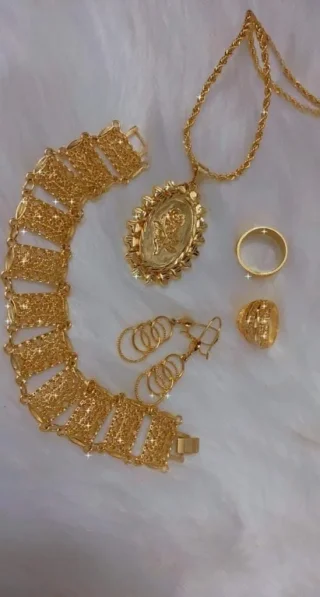 ذهب ايطالي 13