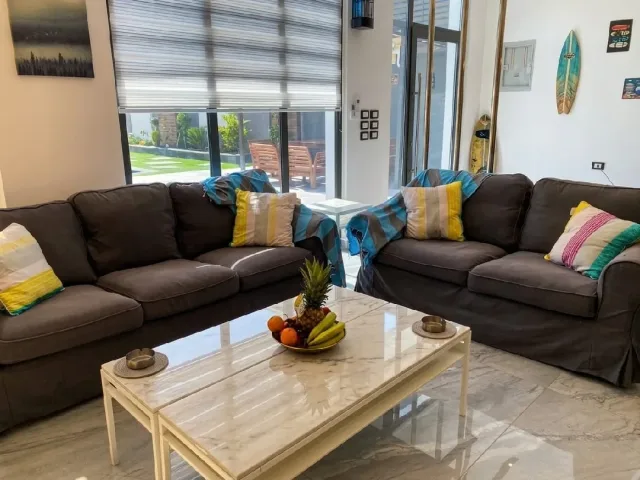 Gray villa 4