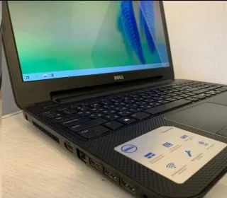 لاب توب نوع DELL 3