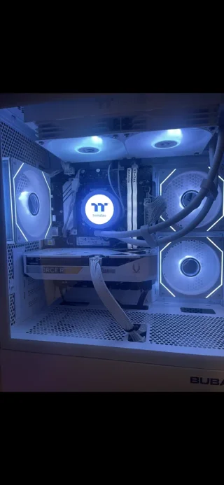 للبيع PC Gaming بحالة ممتازة + كفالة سارية 2