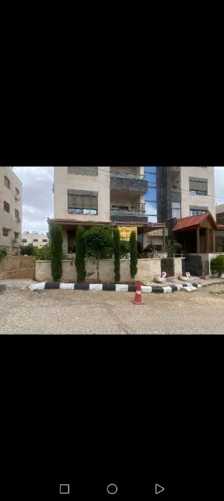 شقه ارضيه مساحه 186 داخلي 14