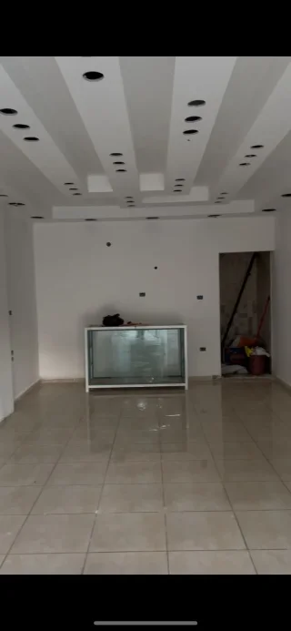 محل للبيع او الإيجار