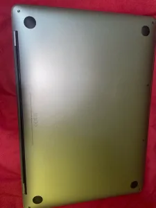 macbook pro 2022 4