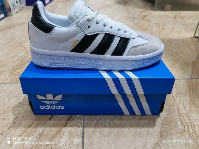 G. SHOSE 8