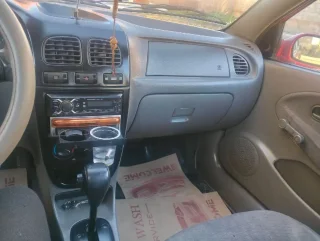 سياره كيا ريو 2002خالي قص قلبان قير اوتوماتيك منتهي ترخيصها الها 6شهورسعر البيع 3