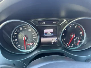 Mercedes CLA 250 9