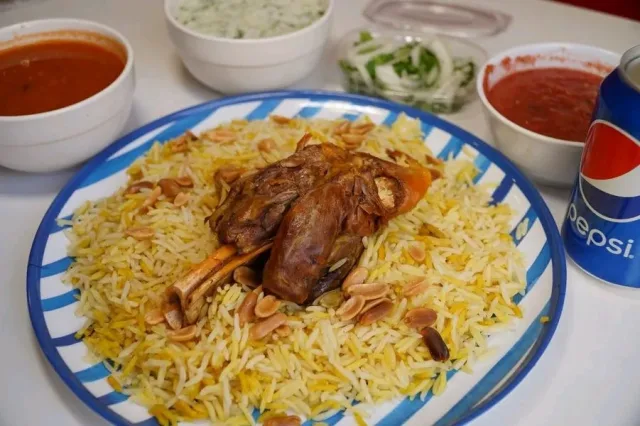 مطعم ابراج العبدلي 4