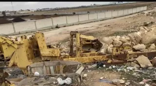 حديدو  سكراب آليات ثقيلة و جرافات للبيع