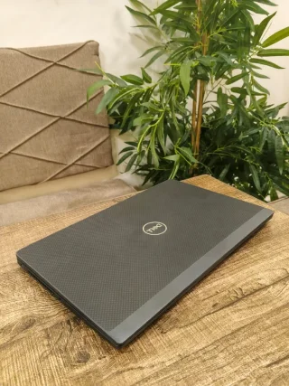 لابتوب dell latitude 7420 32 GB Ram