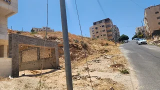 ارض للبيع في منطقة ابو نصير 2