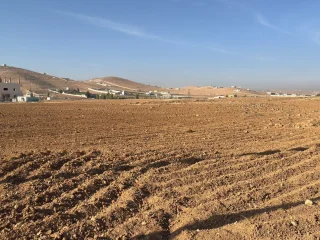 🏡 فرصتك لامتلاك قطعة أرض مميزة 🏡