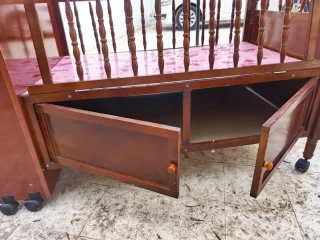 تخت اطفال بيبي