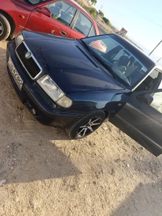 سكودا فليشيا مرخصة ترخيص طويل 1250 قابل للتفاوض اقراء الوصف داخل الصور 2