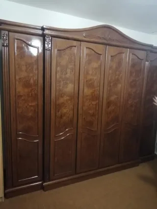 مشغل أبو يقين لدهان الموبيليا 2