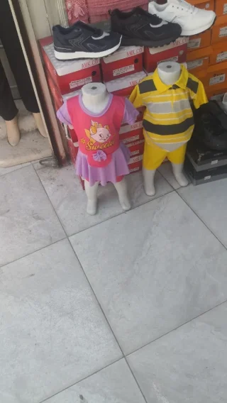 ملكانات عرض ملابس جميع الاحجام 4