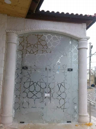زجاج سيكوريت 6