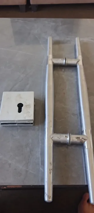 اكسسوارات باب سيكوريت 3