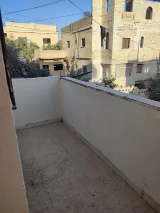 شقة للايجار بسعر مغري للعرسان والعائلات الصغيرة 4