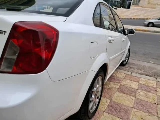 سيارة شفر اوبترا 2008 للبيع
