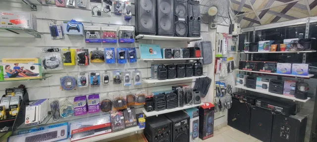 الأهرامات FRP 14