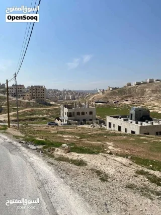 قطعة أرض نص دونم (500 متر) للبيع في منطقة راقية وهادية جداً بأبو علندا 3
