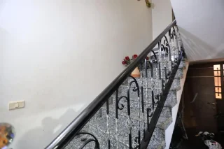 بيت للبيع من المالك المرقب 9
