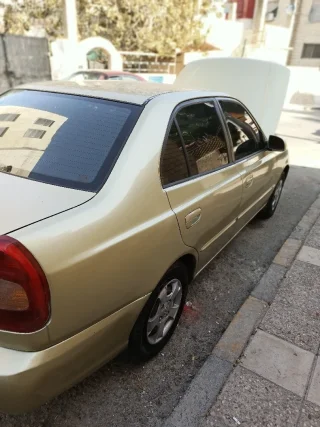 هيونداي فيرنا ١٩٩٩