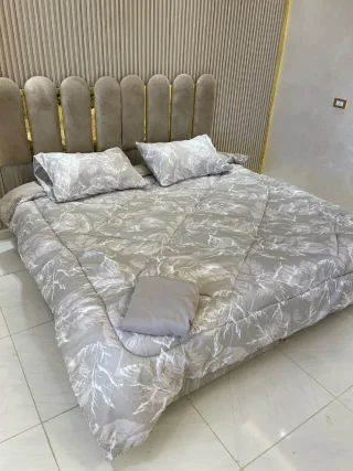 جرد جرد الحاف مجوز 4 قطع مقاس الحاف 230*250مقاس كڤر مطاط 200*200+30وجهين مخدات س 11