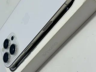 iPhone 16 Pro 512GB ايفون ١٦ برو بسعة ٥١٢ جيجابايت Like new 3
