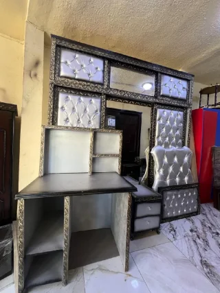 🛍️غرفة نوم شبابية مميزة غرفة نوم شبابي نظيفة جداً خشب لاتيه ١٨مستعمل بحال الوكالة 4