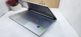 Laptop HP PAVILLION 13