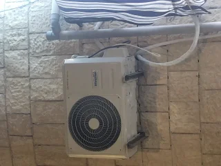 صيانة وفك وتركيب المكيفات