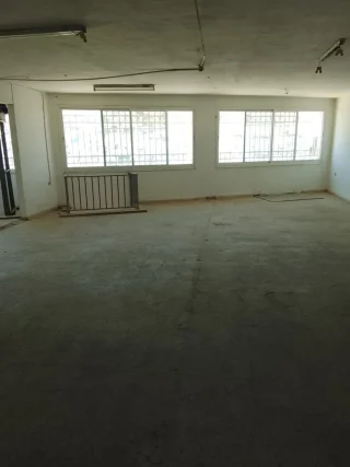 محلات تجارية للإيجار في عمان