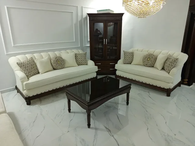 مشغل النابلسي لتفصيل وتنجيد الكنب 2