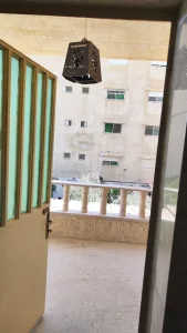 شقه سكنيه للأيجار الربعي في البتراوي خلف الاكاديميه الامريكيه 11