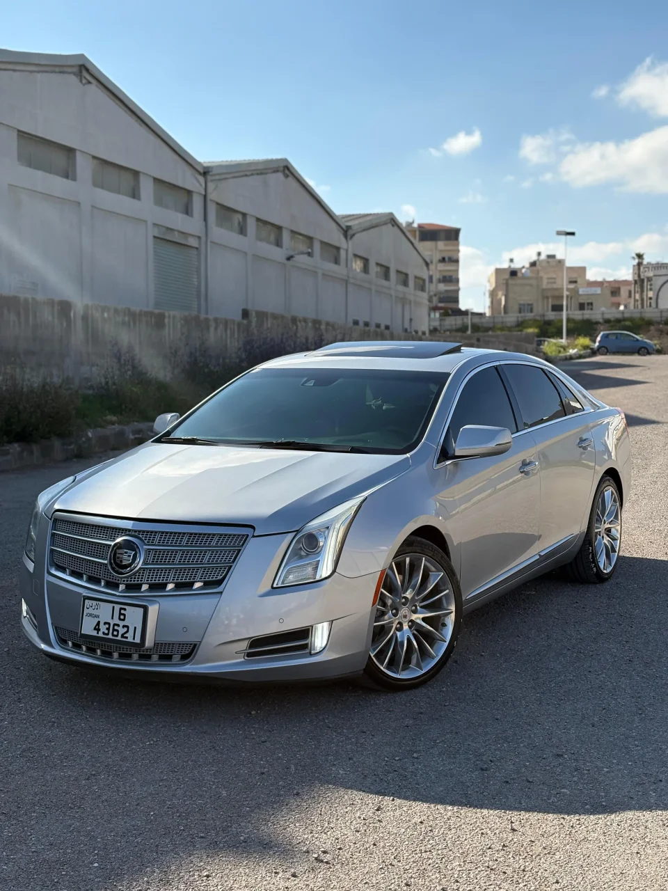 كاديلاك xts4 2013