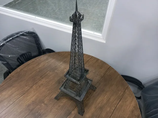 المهندس لكافة اعمال الليزر فايبر