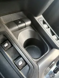 🚘 للبيع – بيجو 301 موديل 2021محرك 1.6 ⛽️ | أوتوماتيك ⚙️ | اقتصادية جداً 👍📌 ماشية: 6 12