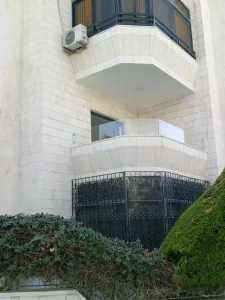 ابوشقرة للسيكوريت والزجاج 3